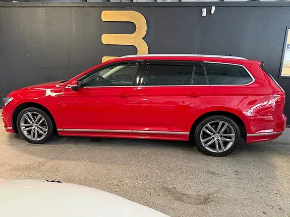 Volkswagen Passat 2018 photo 2