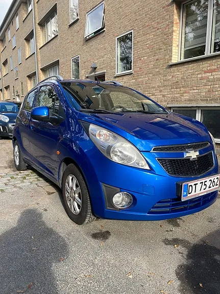 Chevrolet Spark 2010 photo 2