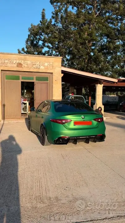 Alfa Romeo Giulia 2016 photo 2