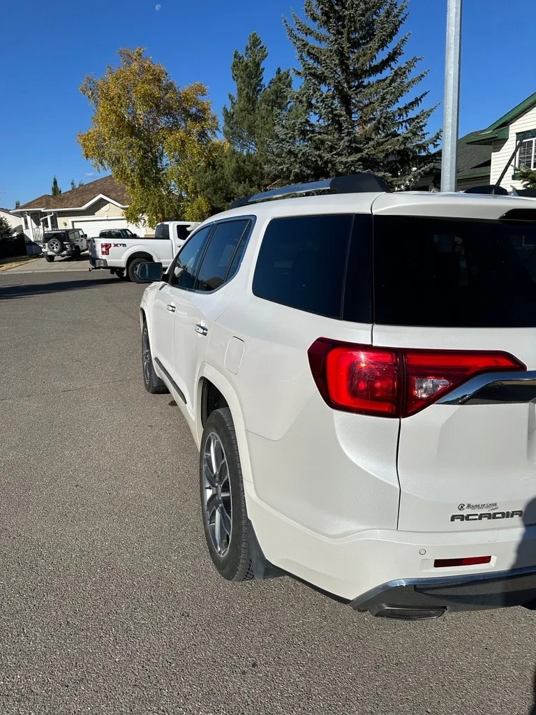 GMC Acadia 2018 photo 4