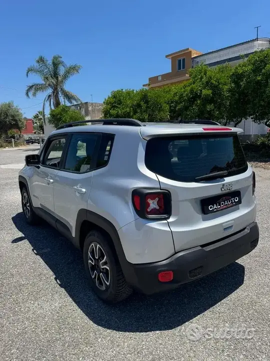 Jeep Renegade 2019 photo 4