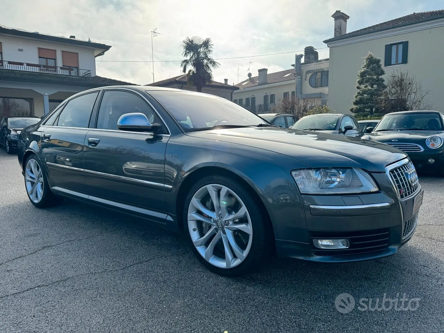 Audi A8 2008 photo 3
