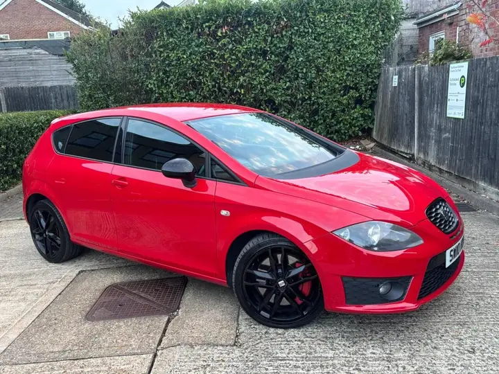 Seat Leon 2010 photo 5