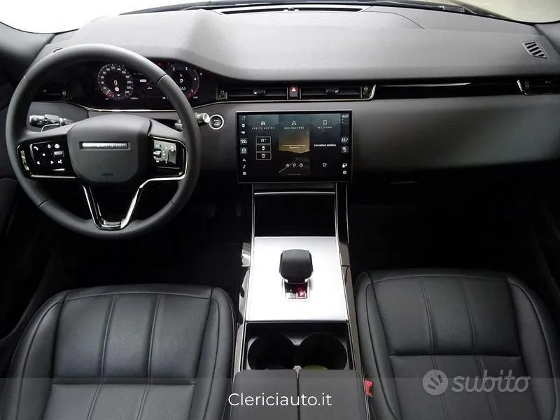 Land Rover Range Rover Evoque 2026 photo 4