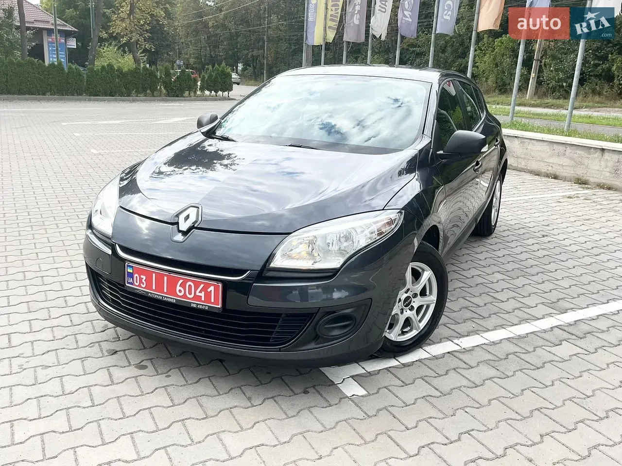 Renault Megane 2012 photo 4