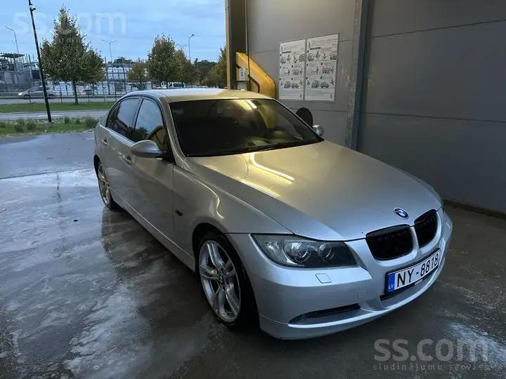 BMW 320D 2006 photo 3