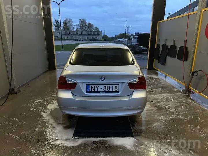 BMW 320D 2006 photo 5