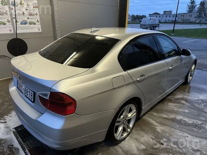 BMW 320D 2006 photo 4
