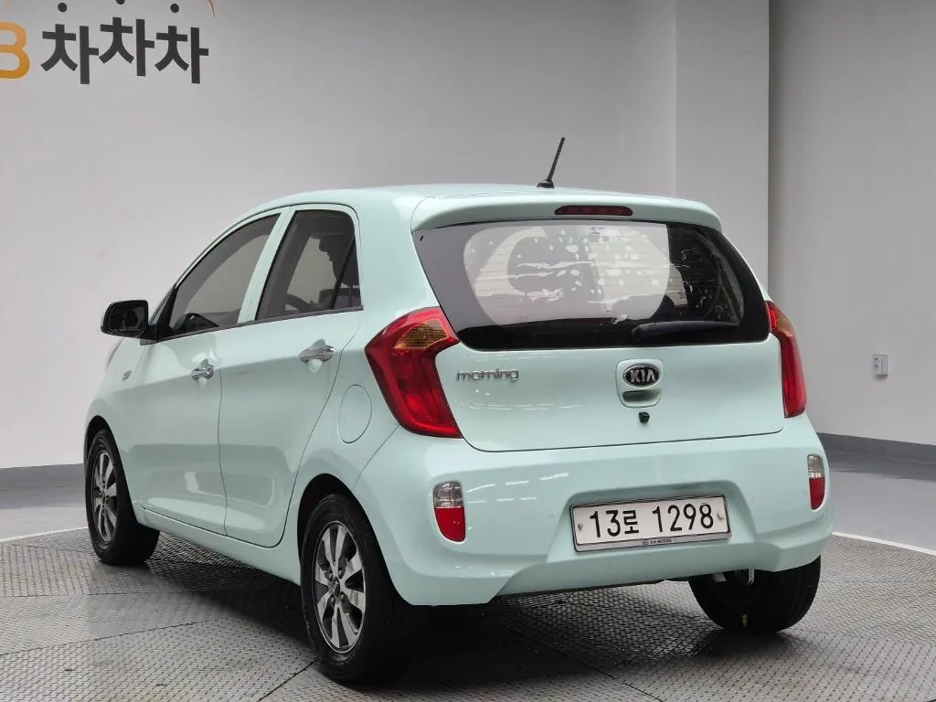 Kia Morning 2015 photo 2