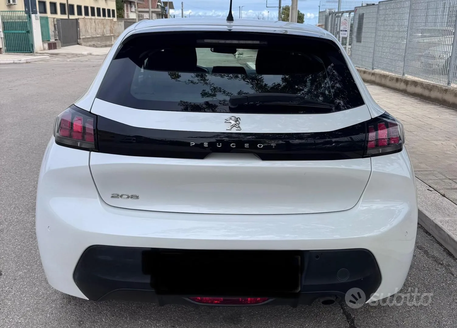 Peugeot 208 2022 photo 5