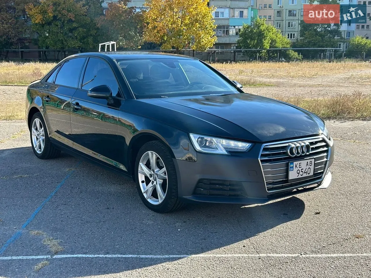 Audi A4 2016 photo 4
