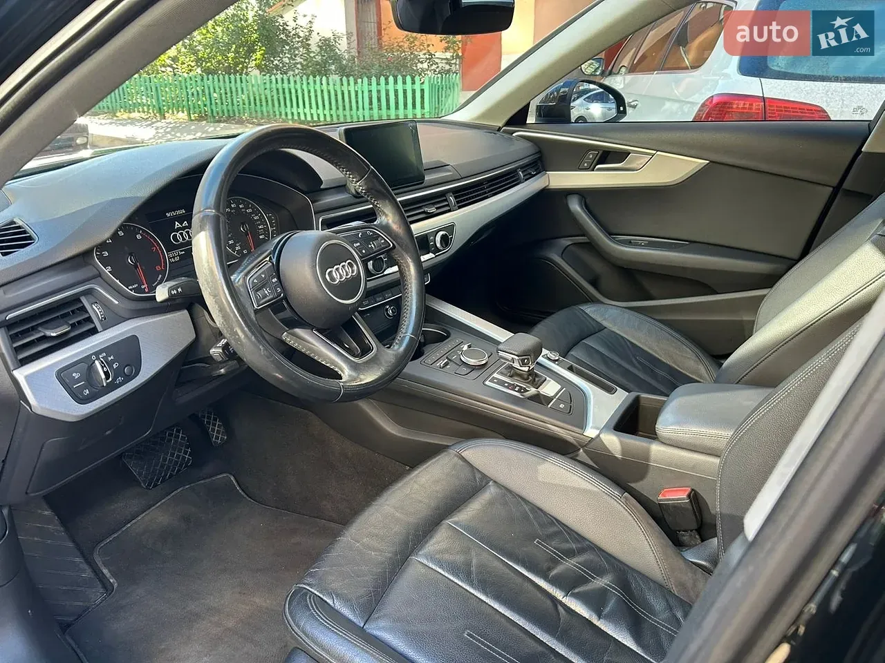 Audi A4 2016 photo 2