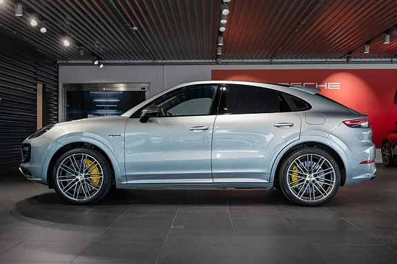 Porsche Cayenne Coupe 2020 photo 2