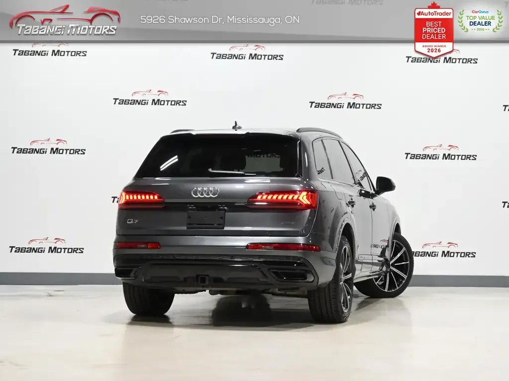 Audi Q7 2022 photo 2
