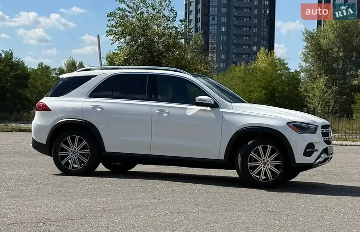 Mercedes-Benz Gle 2024 photo 3