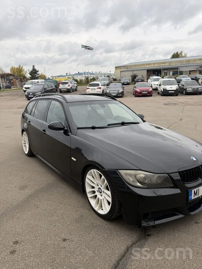BMW 320 2006 photo 3