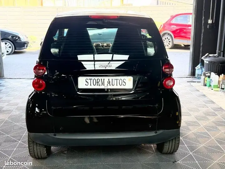 Smart Fortwo 2010 photo 4