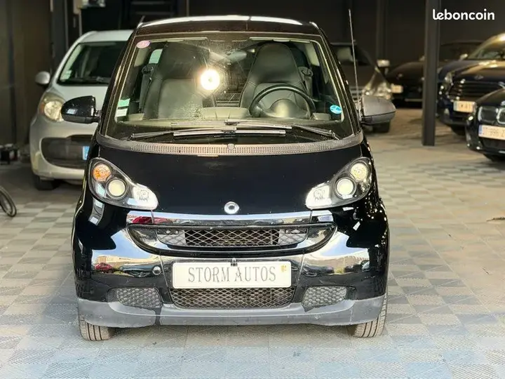 Smart Fortwo 2010 photo 2