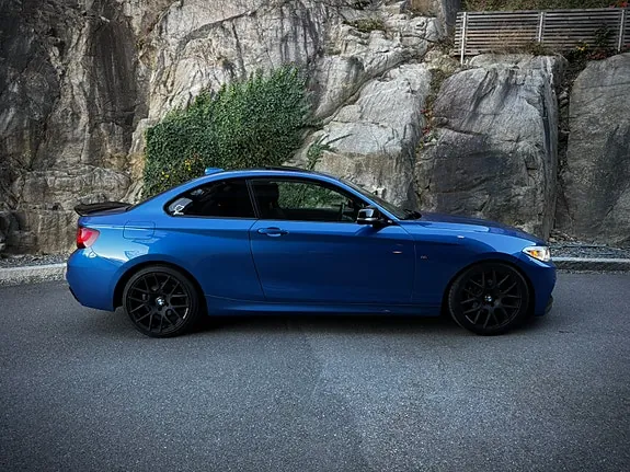 BMW 218D 2015 photo 3