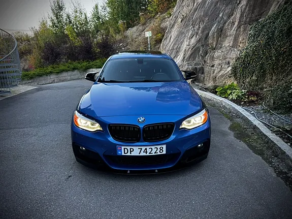BMW 218D 2015 photo 4