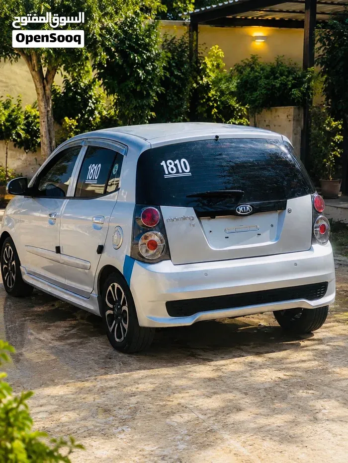 Kia Picanto 2011 photo 2