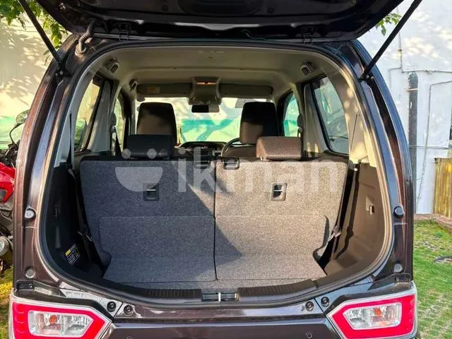 Suzuki Wagon R Fx 2025 photo 4