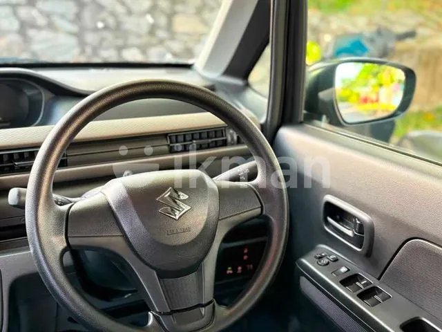 Suzuki Wagon R Fx 2025 photo 2