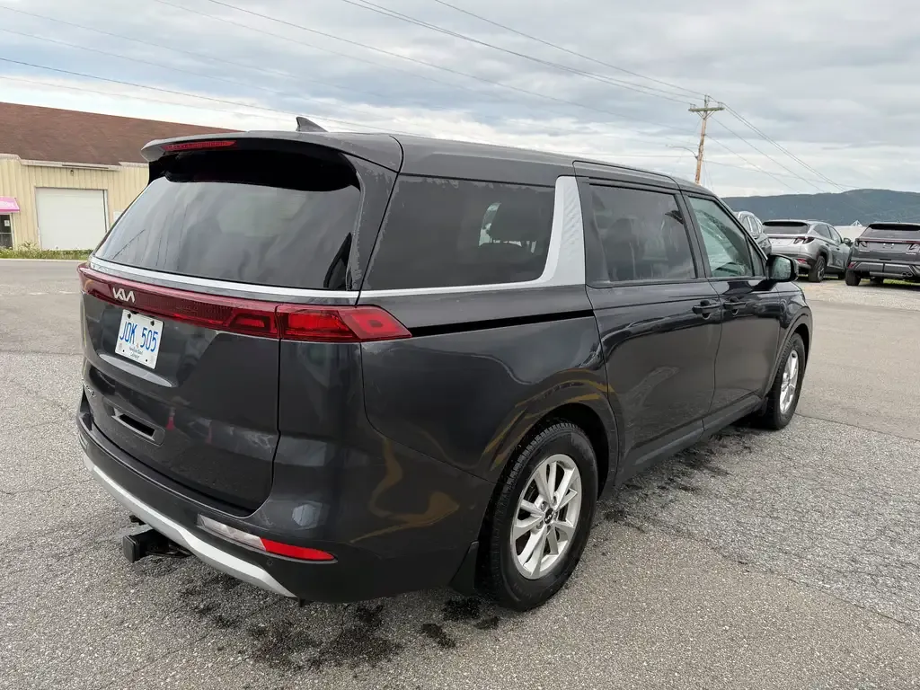 Kia Carnival 2022 photo 5