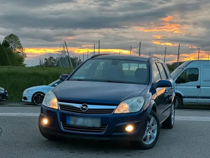 Opel Astra H