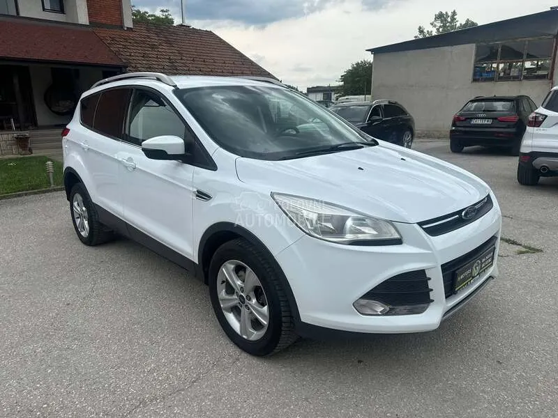 Ford Kuga 2015 photo 4