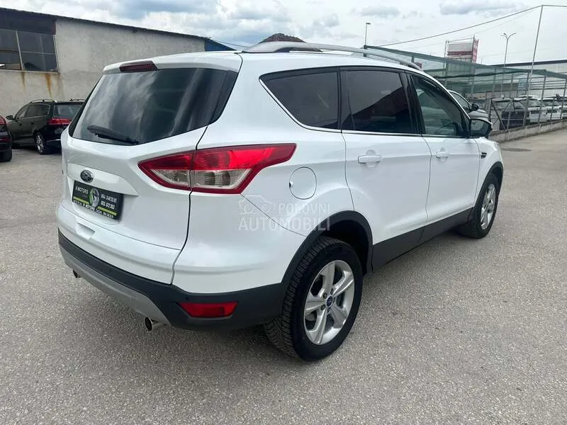 Ford Kuga 2015 photo 3