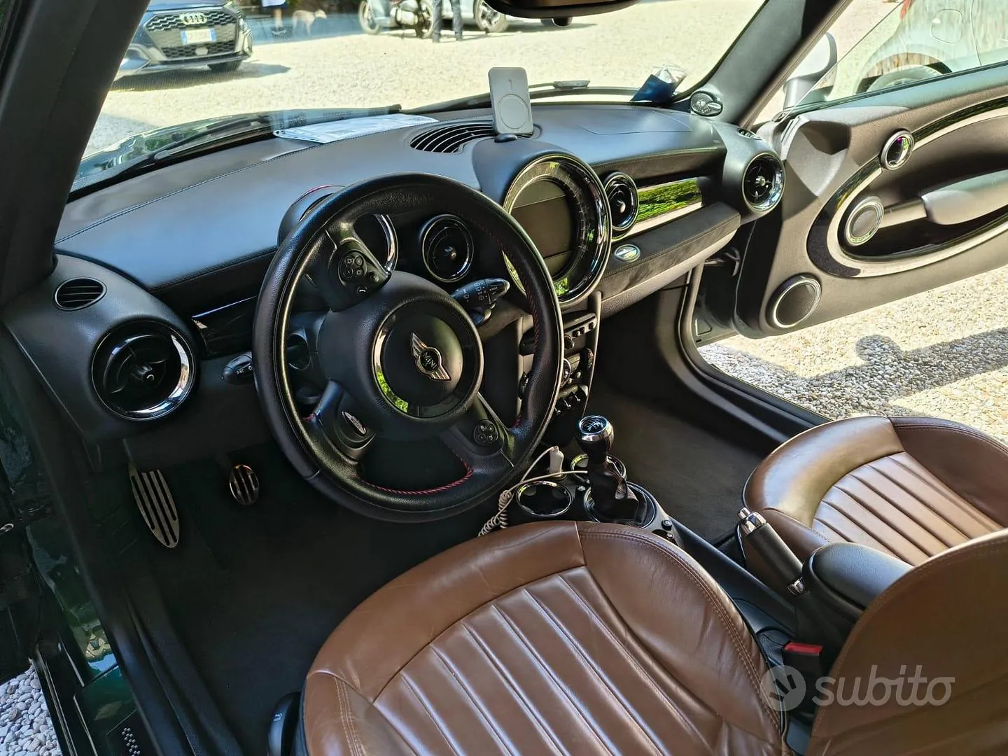 Mini John Cooper Works 2013 photo 4