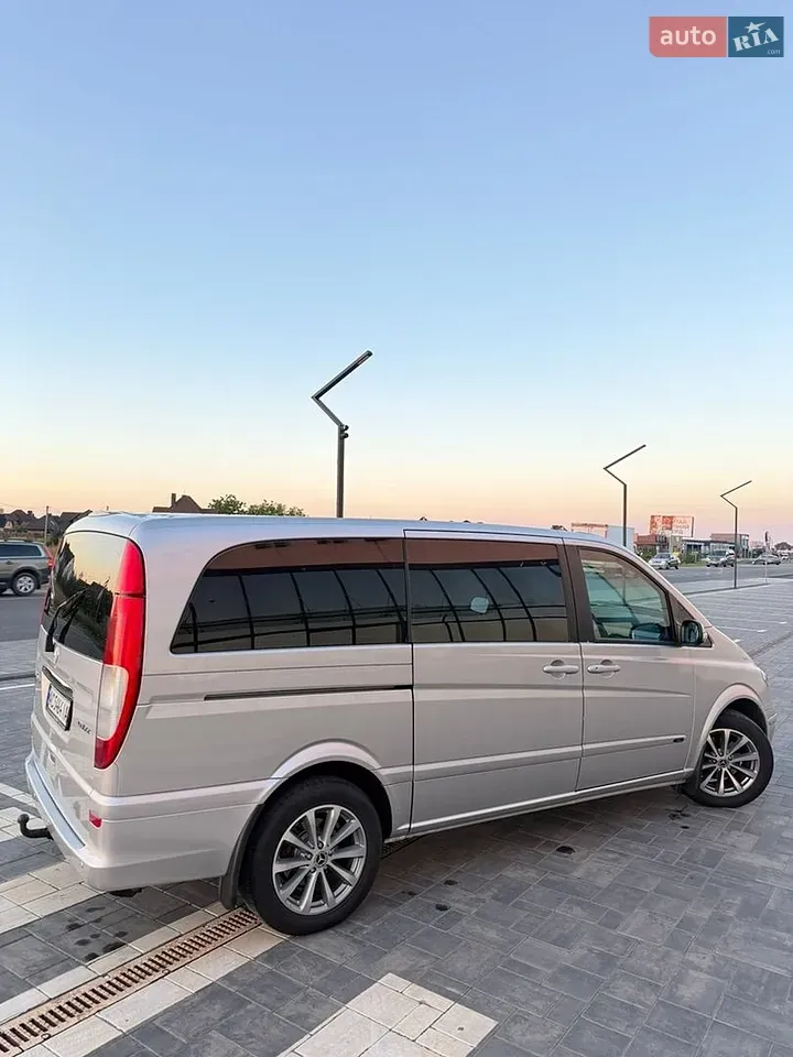 Mercedes-Benz Viano 2008 photo 4