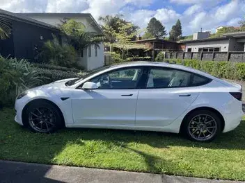 Tesla Model 3 2021 photo 2