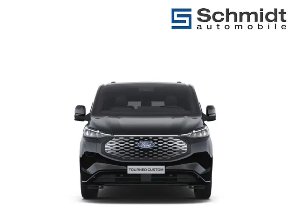 Ford Transit photo 2