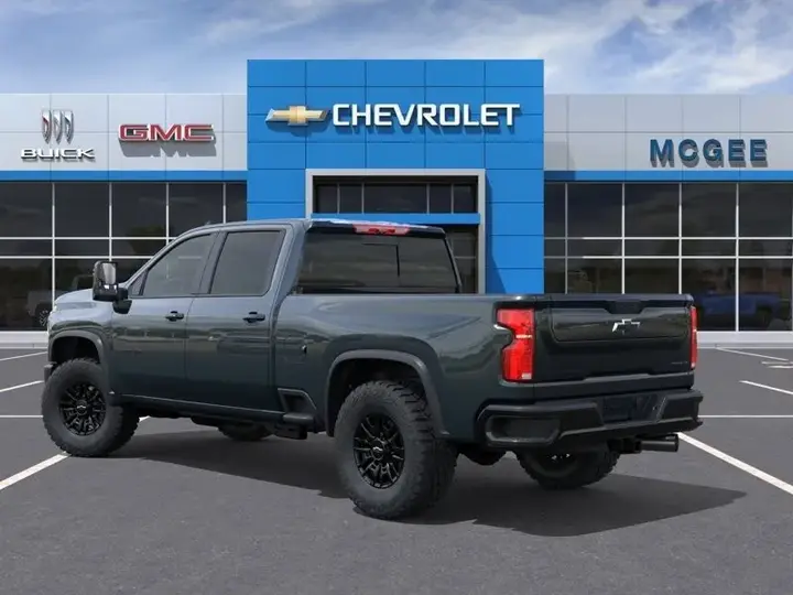 Chevrolet Silverado 2500Hd 2026 photo 3