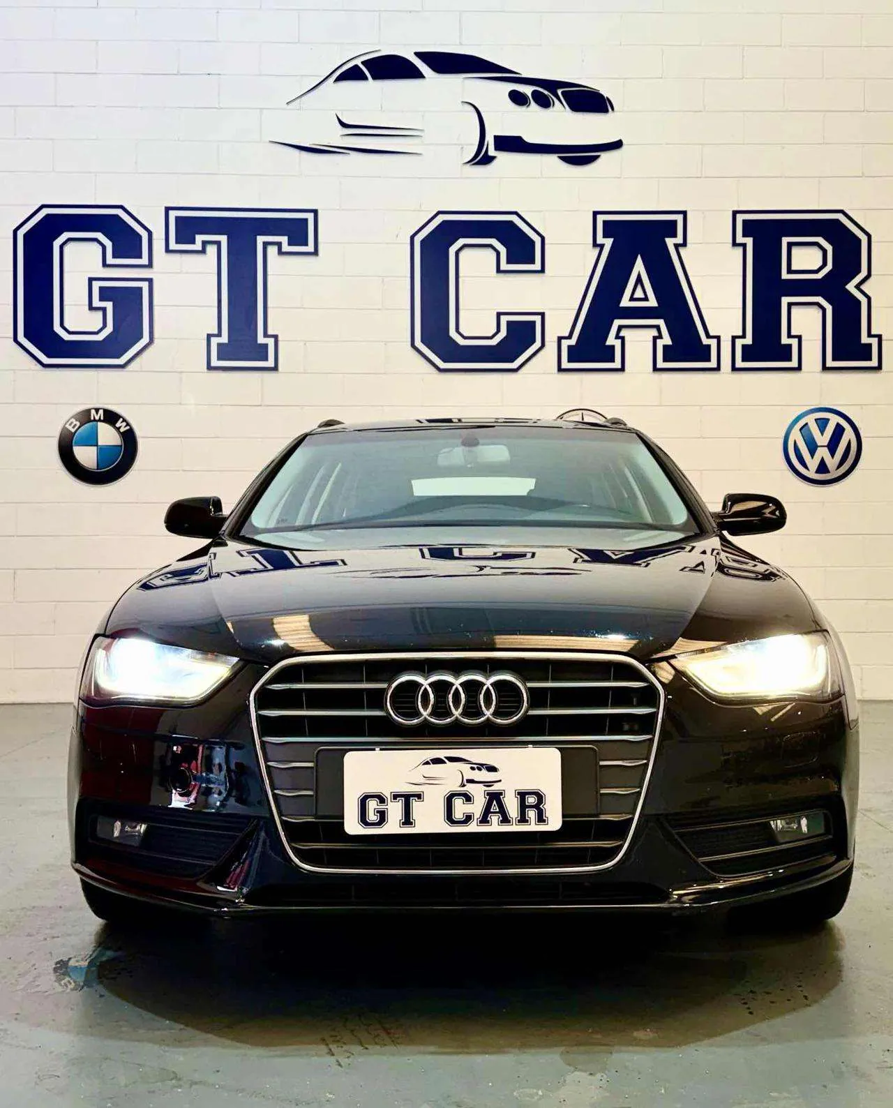 Audi A4 Avant 2012 photo 2