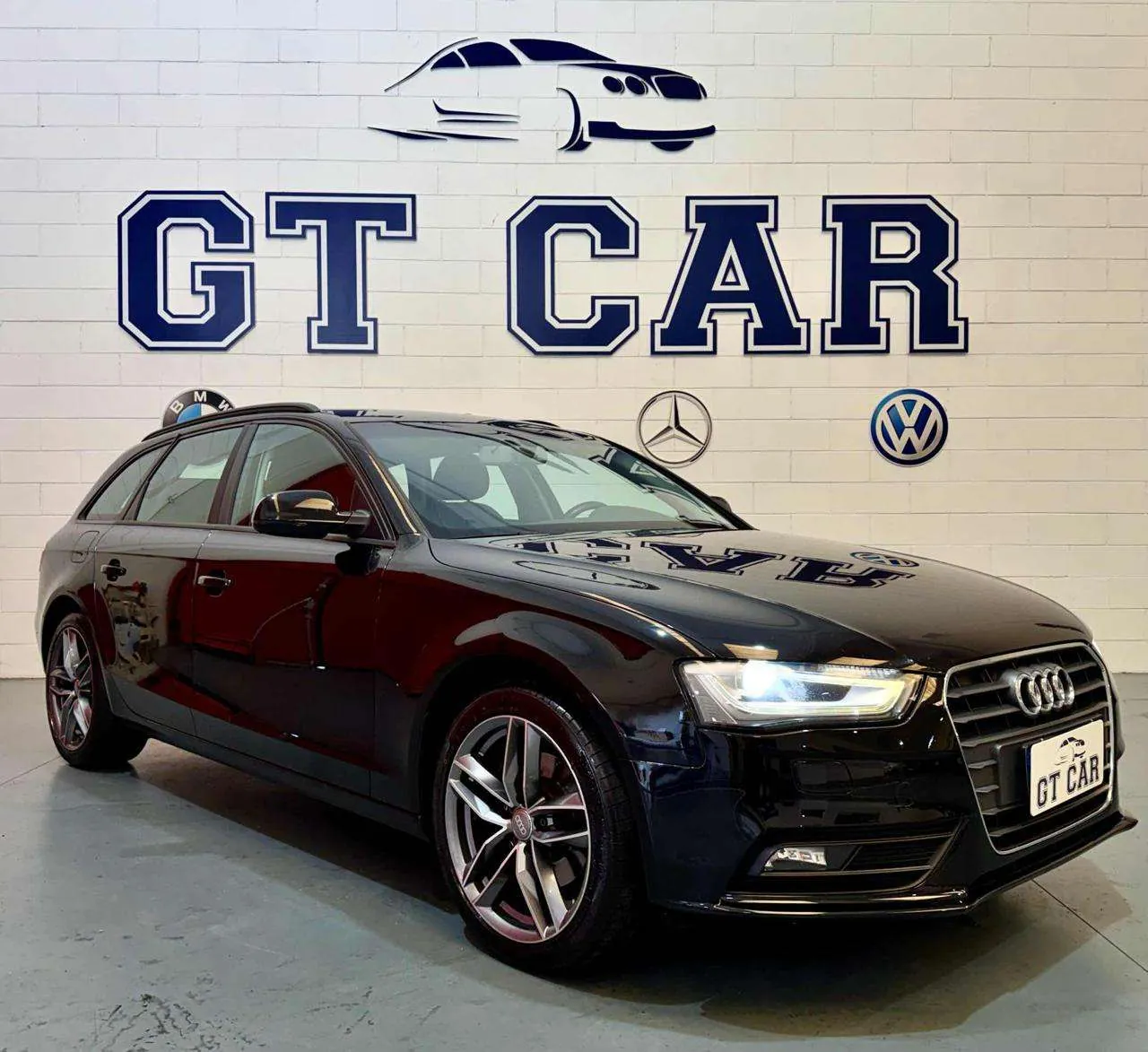 Audi A4 Avant 2012 photo 3