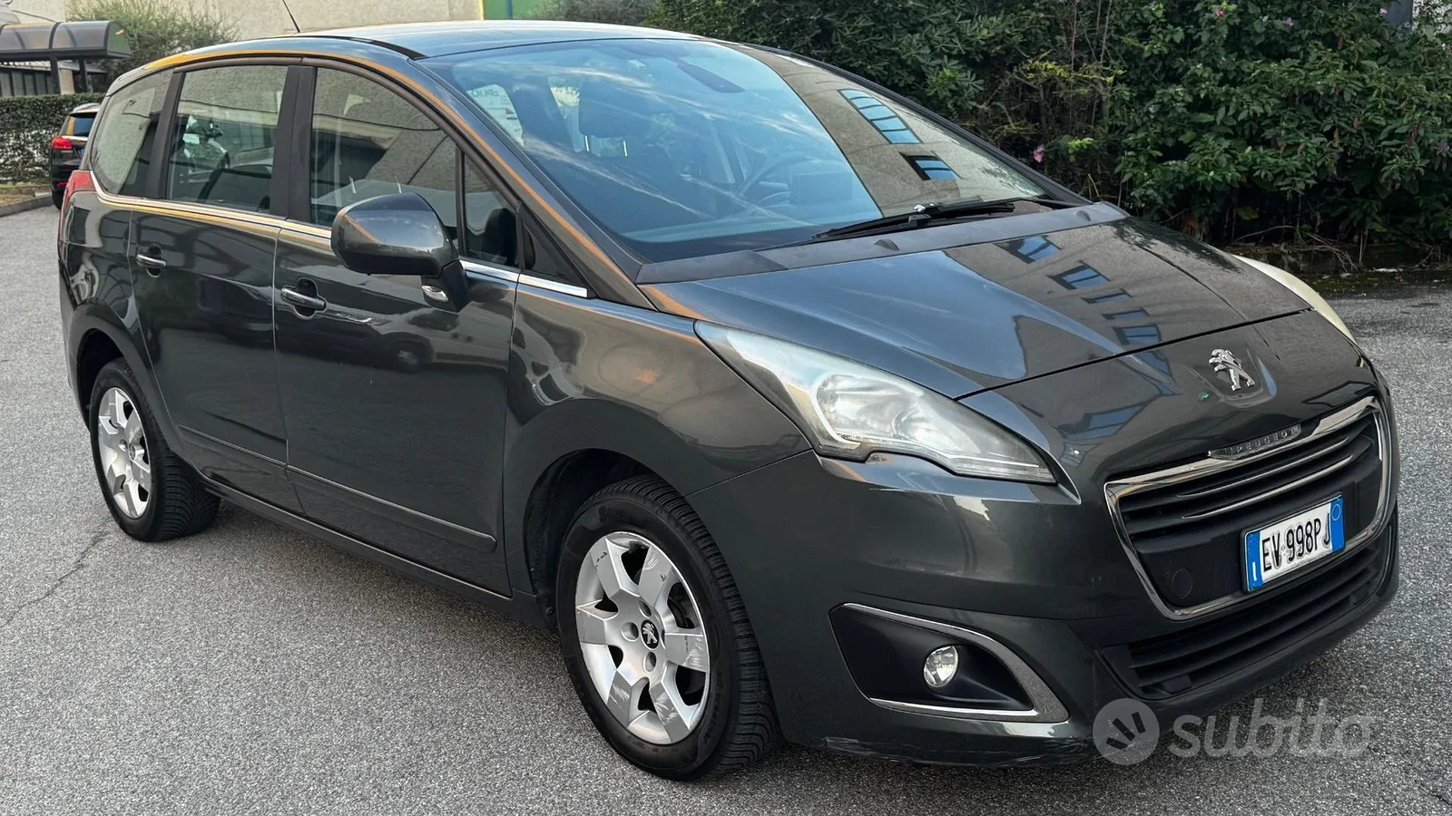 Peugeot 5008 2014 photo 2