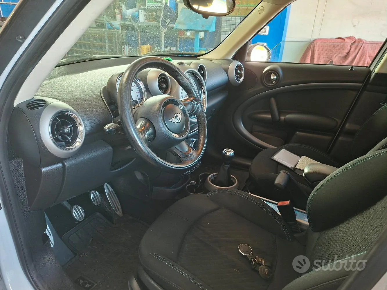 Mini Countryman 2012 photo 4