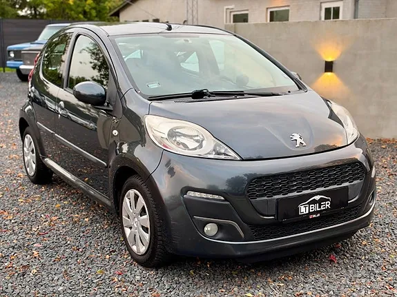 Peugeot 107 2013 photo 2
