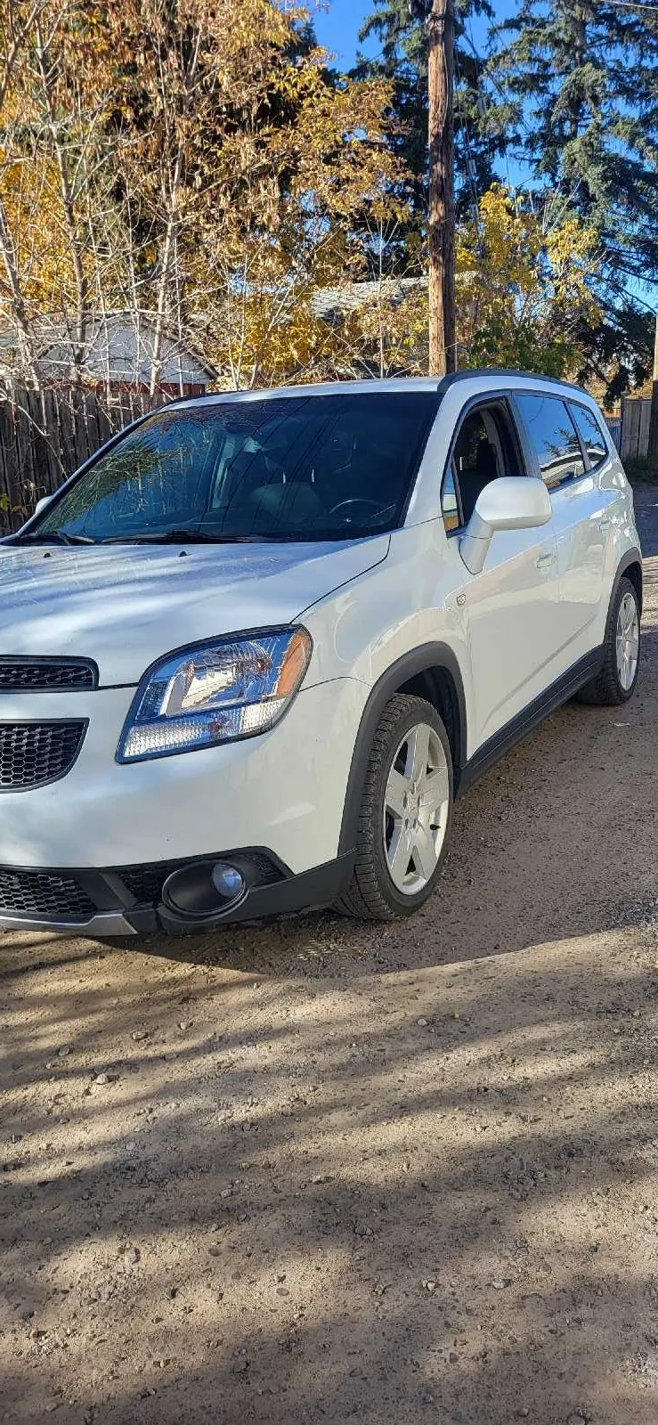 Chevrolet Orlando 2012 photo 3