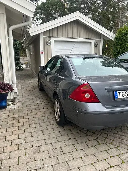 Ford Mondeo 2002 photo 5