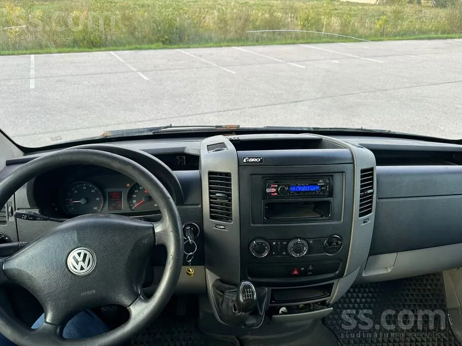 Volkswagen Crafter 2011 photo 5