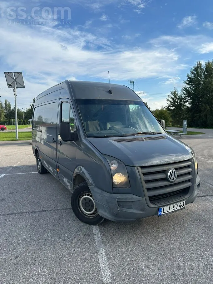 Volkswagen Crafter 2011 photo 2