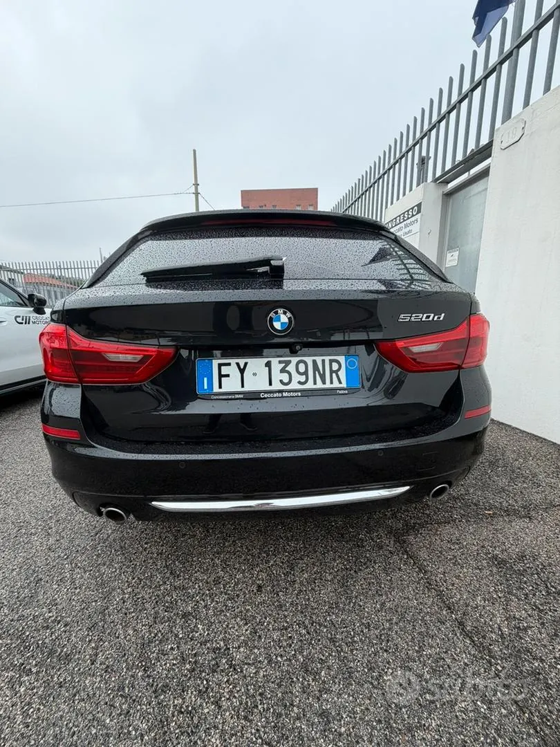 BMW 5 Series 2019 photo 4