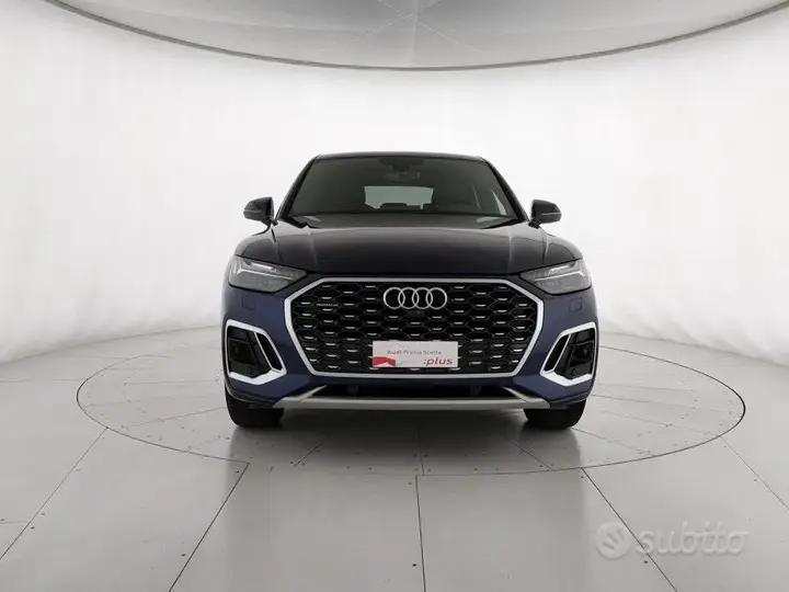 Audi Q5 2024 photo 2