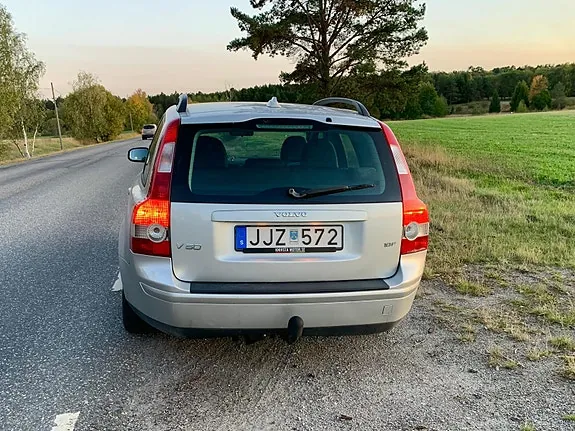 Volvo V50 2007 photo 5