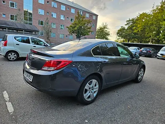 Opel Insignia 2012 photo 2
