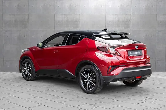 Toyota C-Hr 2018 photo 2